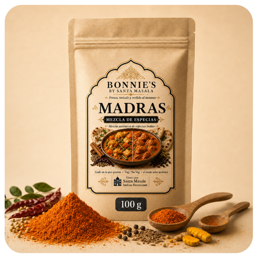 Madras Curry Mix Bonnie’s by Santa Masala con cúrcuma, chile rojo, comino, cilantro, garam masala y fenogreco.